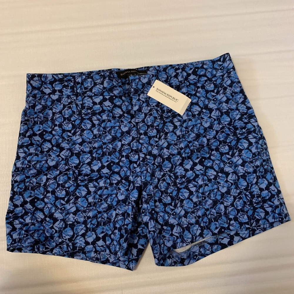 Banana Republic Pattern Shorts - Size 0